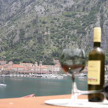 Beautiful House Lara Villa Kotor Dış mekan fotoğraf